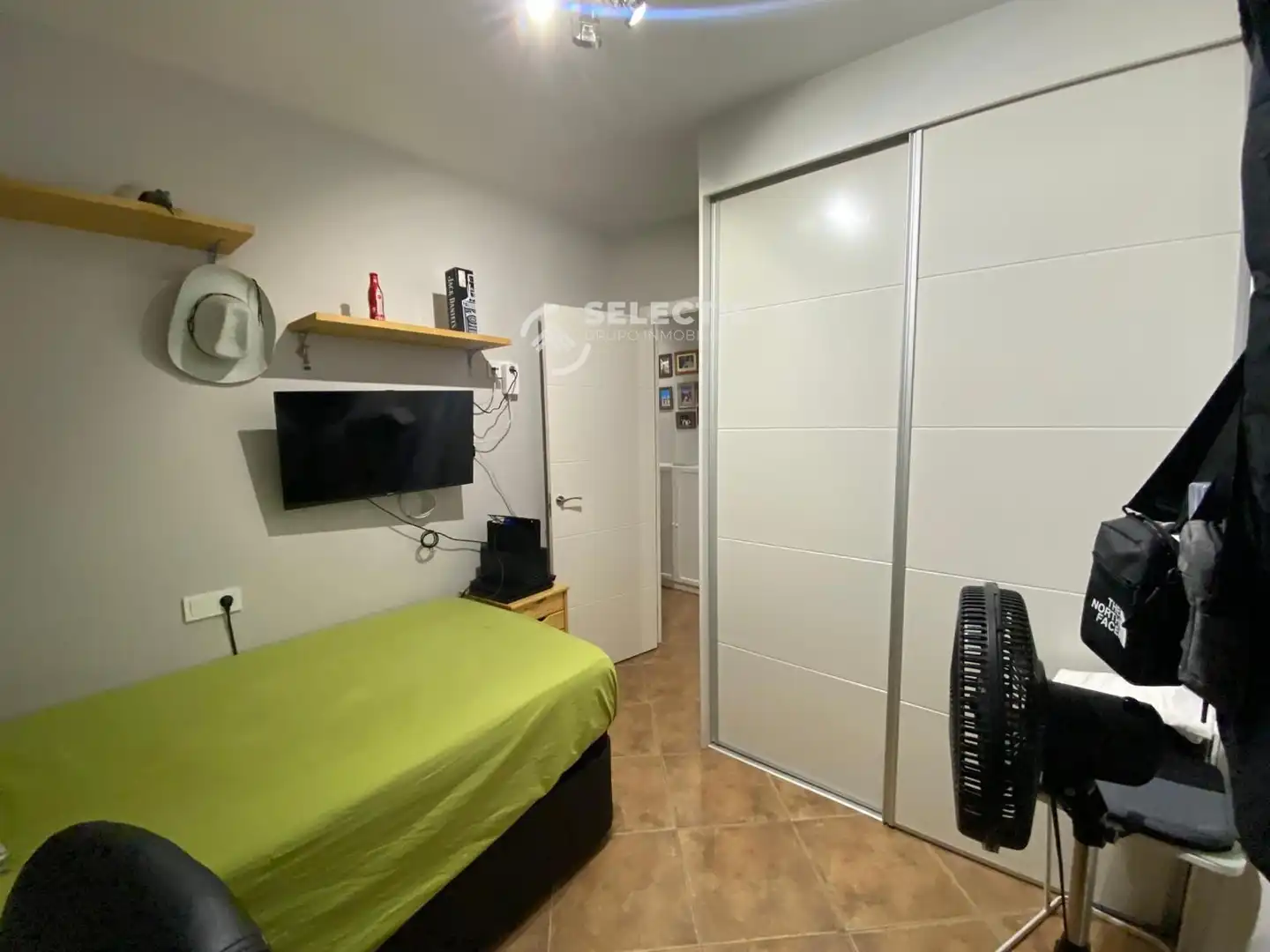 Habitación de Piso en venta en Huelva con Aire acondicionado, Terraza y Balcón
