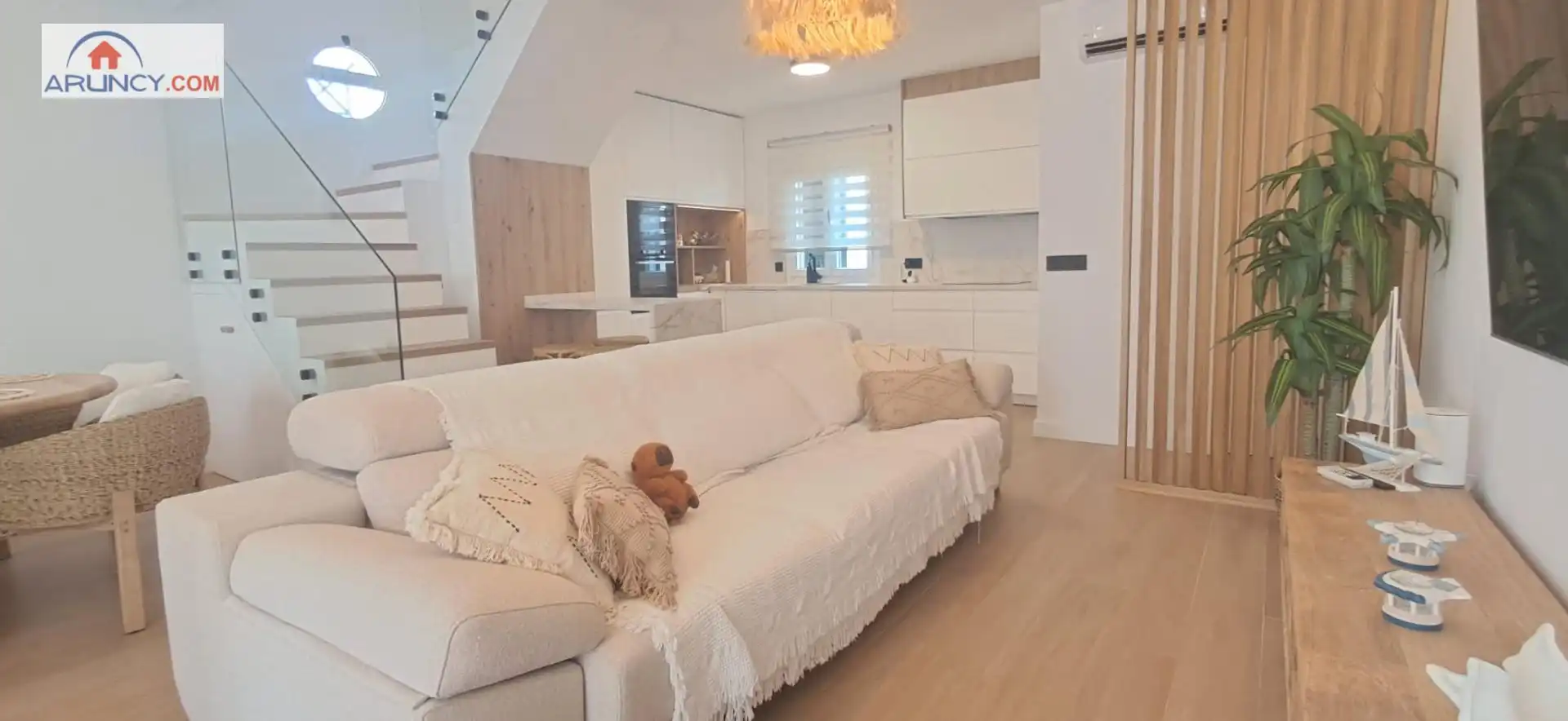 Sala de estar de Casa o chalet en venta en Islantilla con Aire acondicionado, Calefacción y Jardín privado