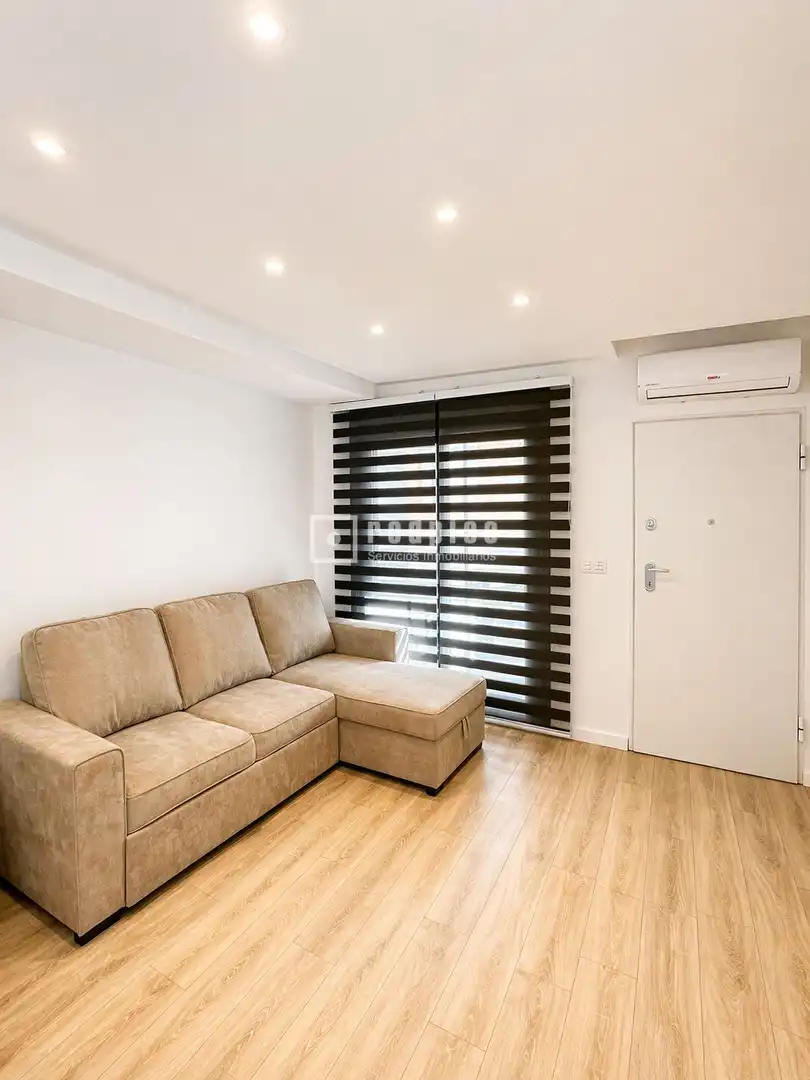 Sala d'estar de Apartament de lloguer en Murcia amb Aire condicionat, Calefacció i Terrassa