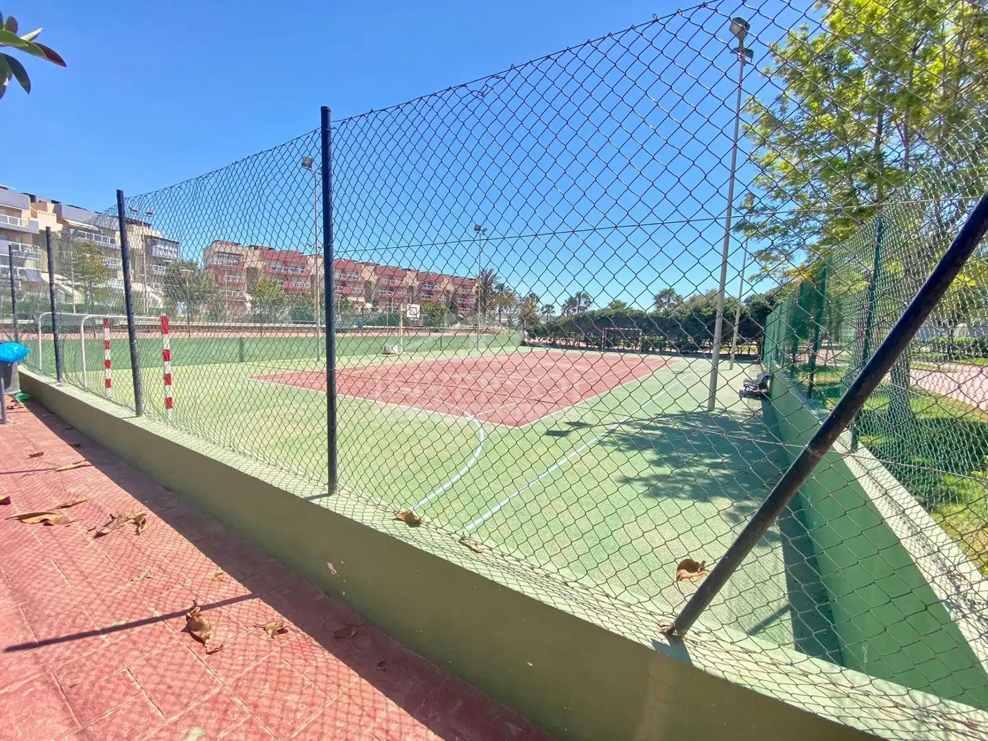 Vista exterior de Piso en venta en El Ejido con Terraza, Amueblado y Horno