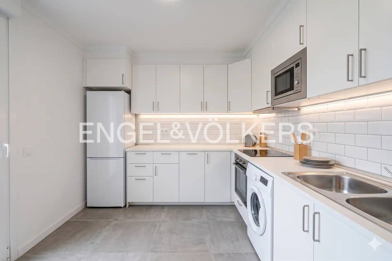 Cocina de Piso en venta en Donostia - San Sebastián  con Calefacción y Balcón