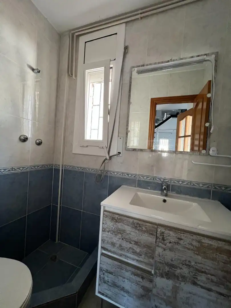 Bathroom of Flat for sale in Arenys de Munt