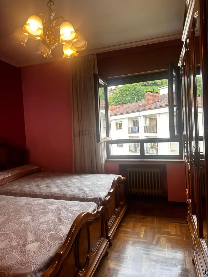 Habitación de Piso en venta en Riosa con Calefacción, Terraza y Trastero