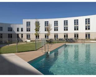 Vista exterior de Estudi de lloguer en Villaviciosa de Odón amb Aire condicionat, Terrassa i Piscina