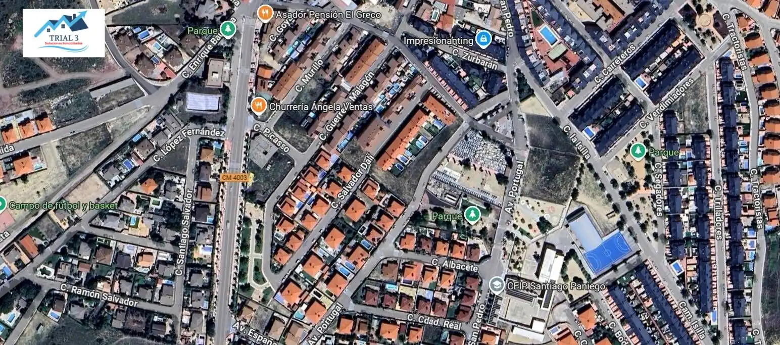 House with pool for sale in Calle SALVADOR DALI, imagen 3