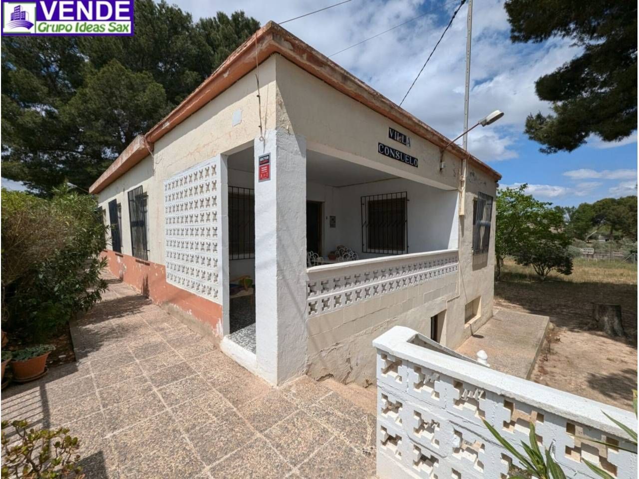 Country house zum verkauf in Sax