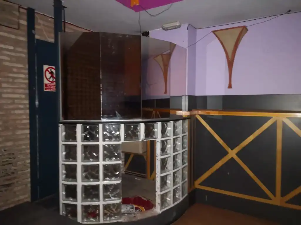 Local comercial en venta en Poniente-Sur, imagen 3