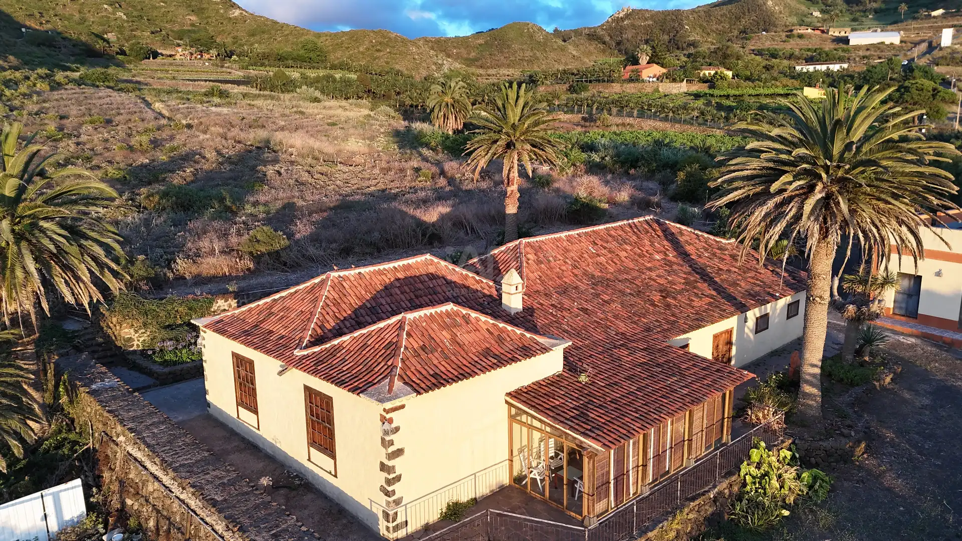 Exterior view of Country homes for sale in San Cristóbal de la Laguna  with Terrace