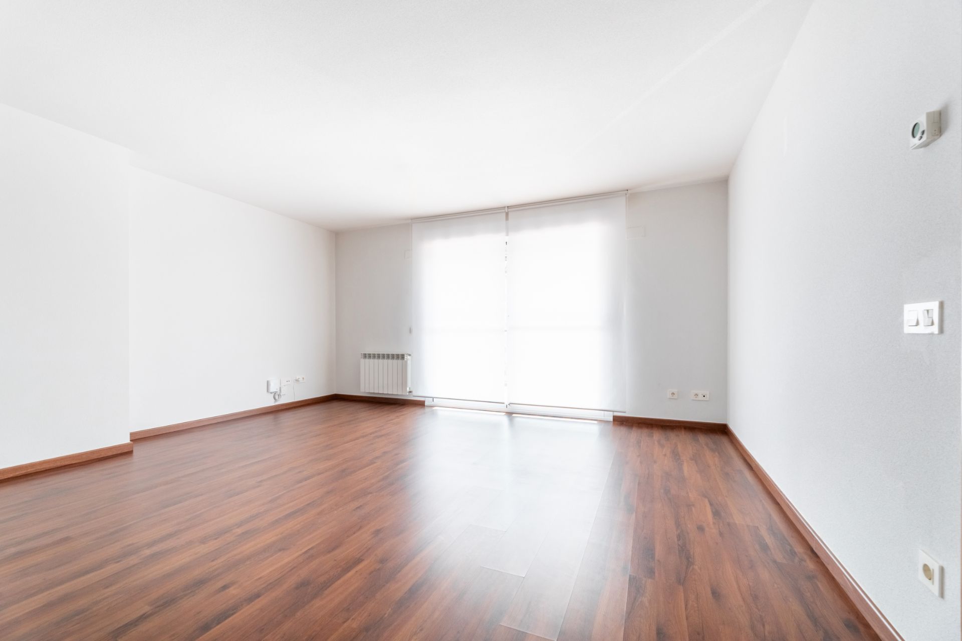 Sala d'estar de Pis en venda en Arroyomolinos (Madrid) amb Aire condicionat, Calefacció i Parquet
