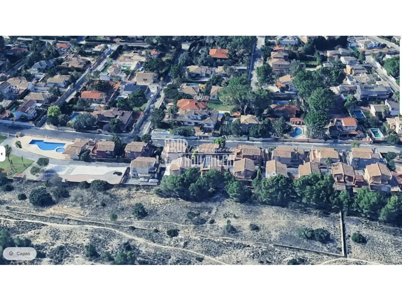 Vista exterior de Casa adosada en venta en L'Eliana con Terraza y Piscina comunitaria