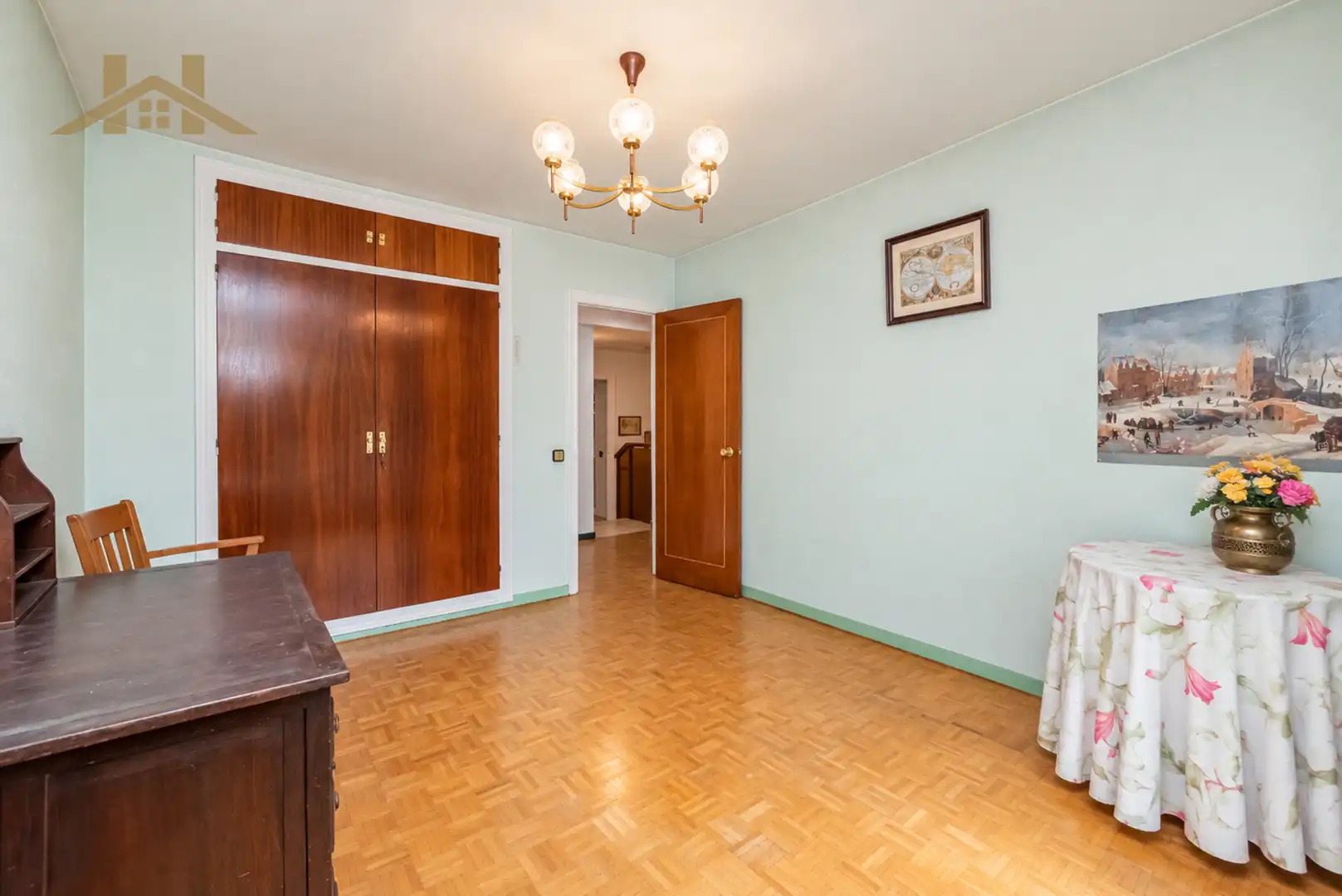 Casa aparellada amb terrassa en venda a Calle de Mercedes de la Cadiniere, imagen 24