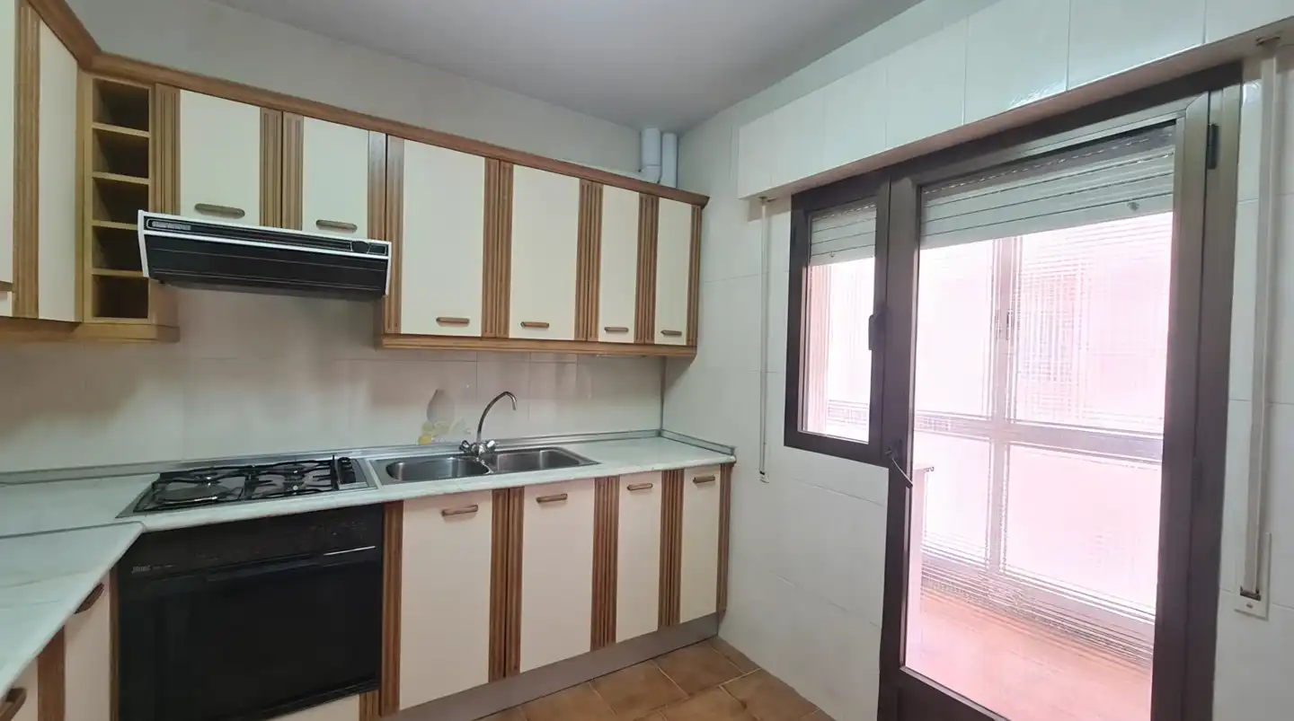 Kitchen of Houses for sale in La Adrada   with Private garden