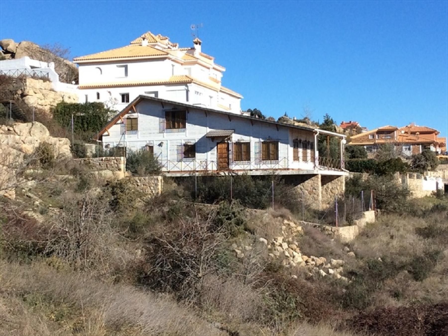 House or chalet for sale in Manzanares El Real