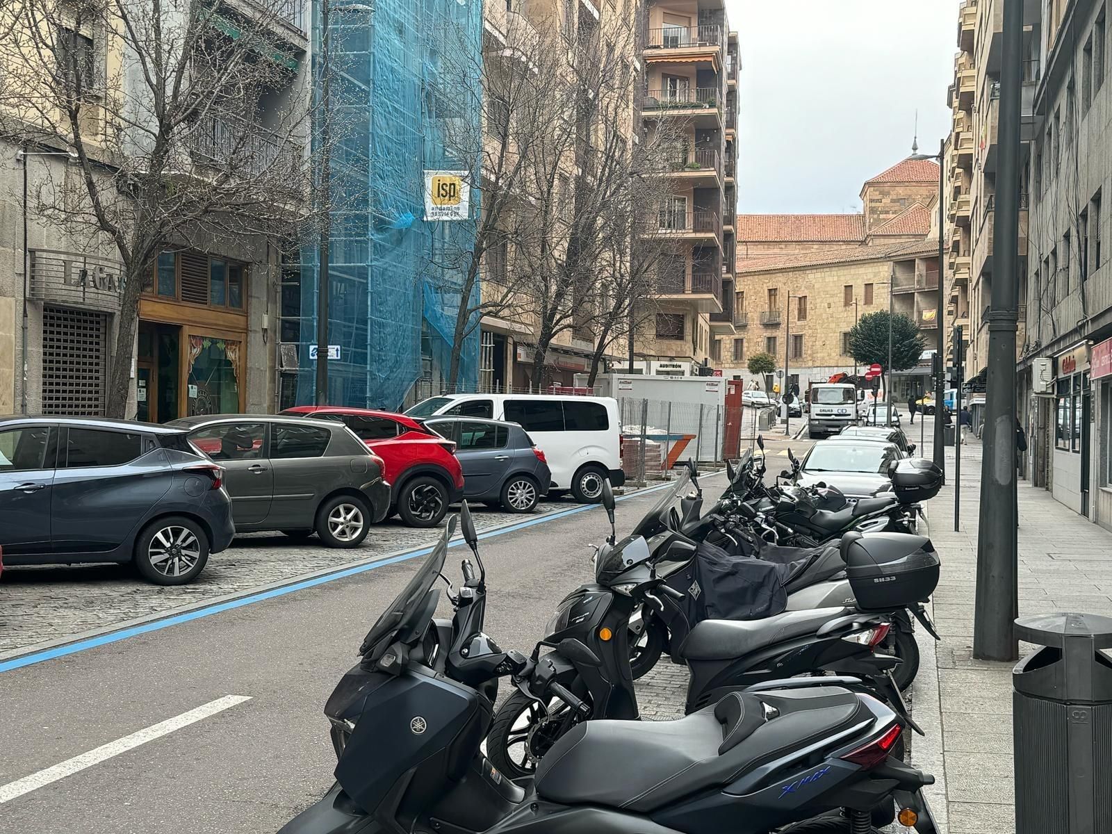Aparcament de Pis en venda en Salamanca Capital amb Calefacció, Terrassa i Balcó
