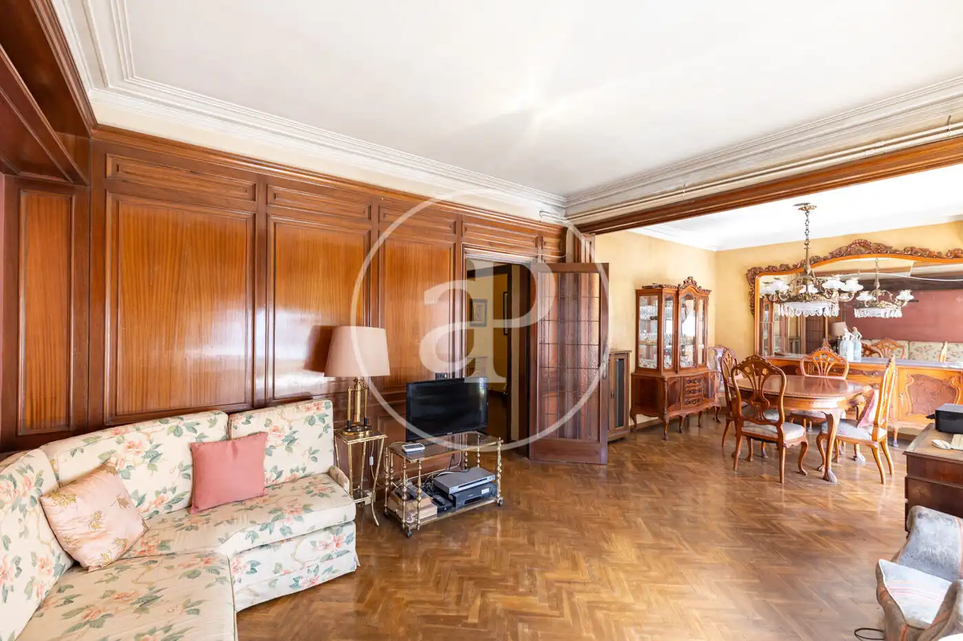 Sala d'estar de Pis en venda en Barcelona amb Aire condicionat, Calefacció i Terrassa