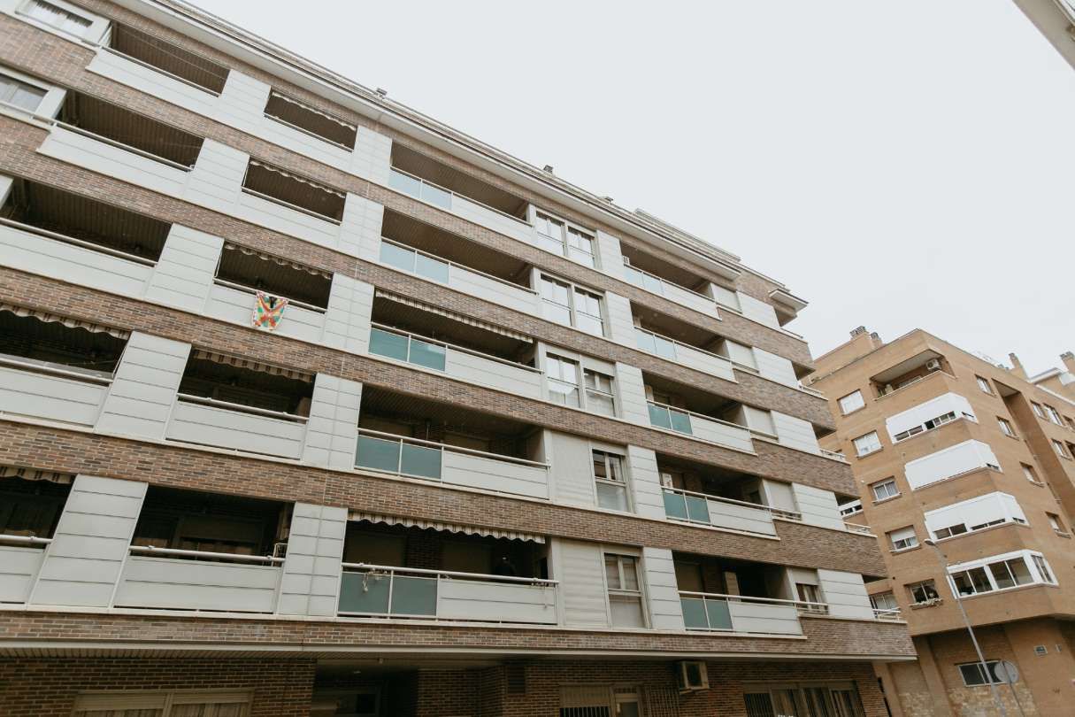 Vista exterior de Garatge en venda en  Huesca Capital