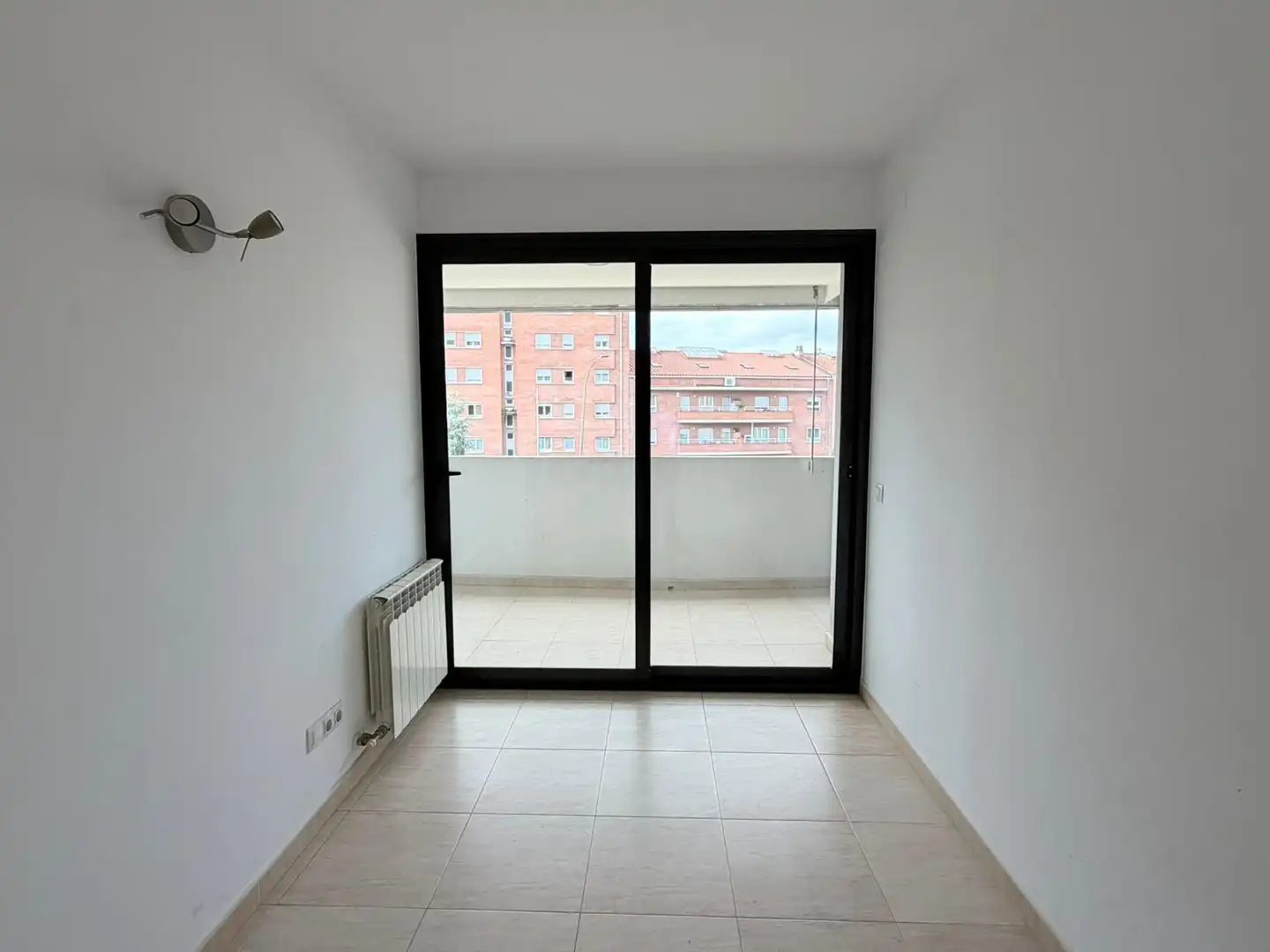 Terraza de Piso de alquiler en Igualada con Calefacción y Terraza