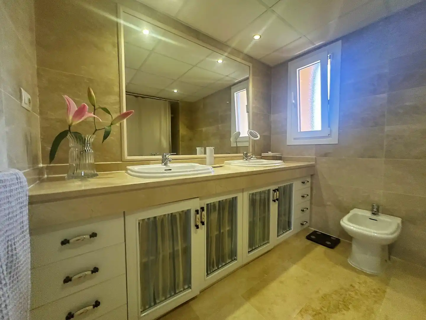 Bany de Apartament en venda en Mijas amb Aire condicionat, Terrassa i Traster