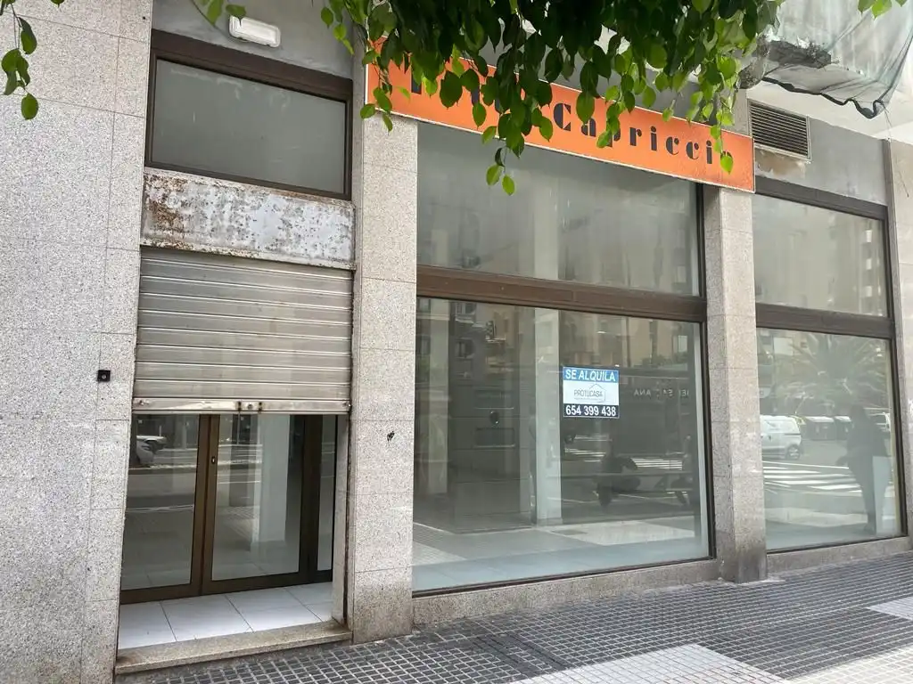 Gewerbefläche zur Miete in Avenida José Mesa y López, imagen 5
