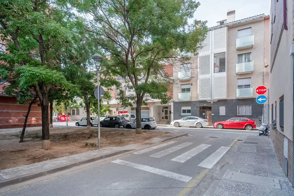 Exterior view of Apartments for sale in Girona  with Storage room
