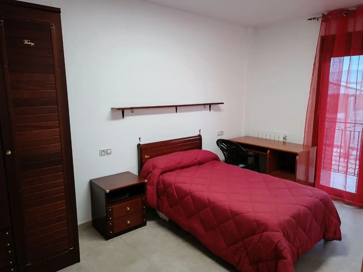 Schlafzimmer von Wohnung zur Miete in Lécera mit Privatgarten, Terrasse und Abstellraum