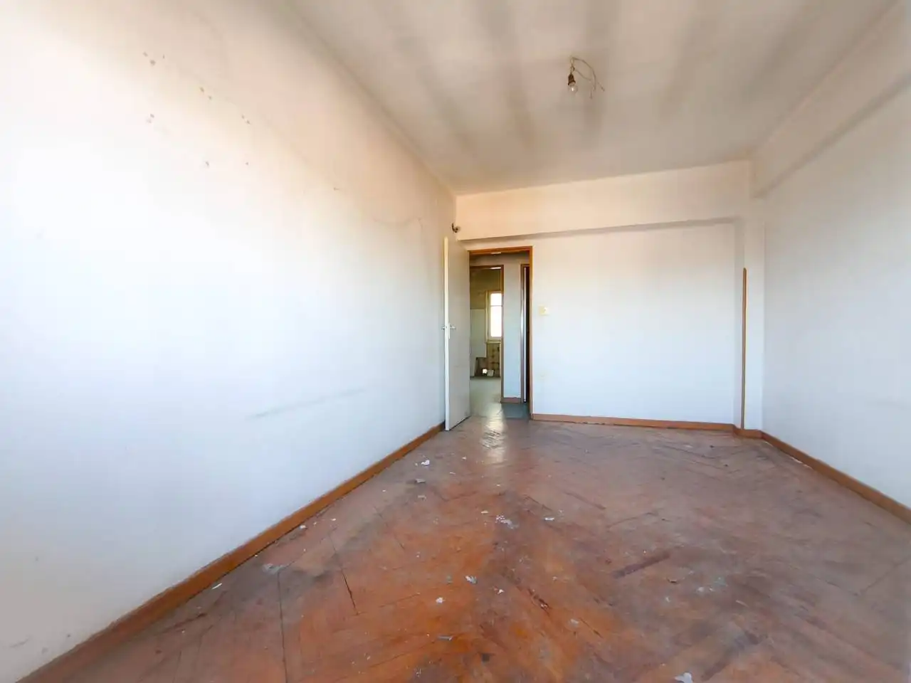 Dormitori de Pis en venda en Burgos amb Parquet i Terrassa