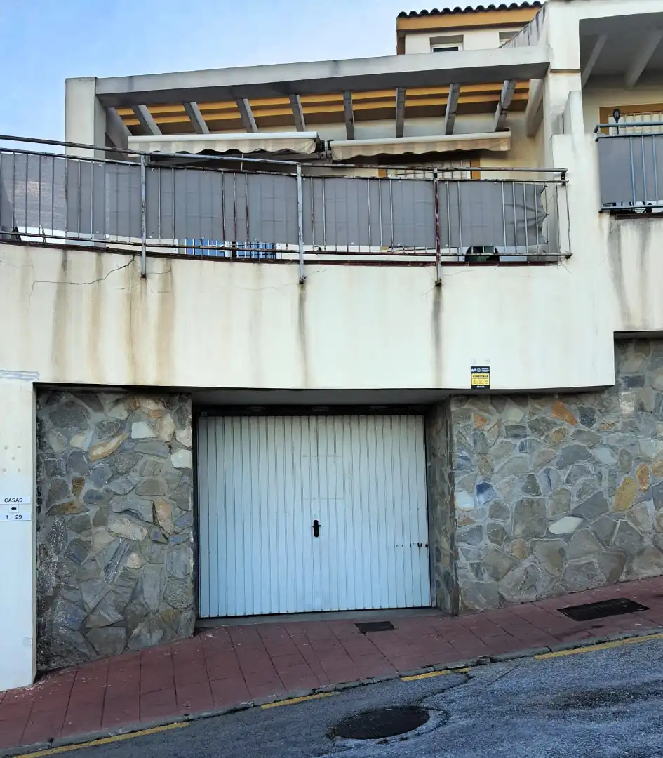 Reihenhaus mit Pool zum Verkauf in Calle Colmenar 3, imagen 2
