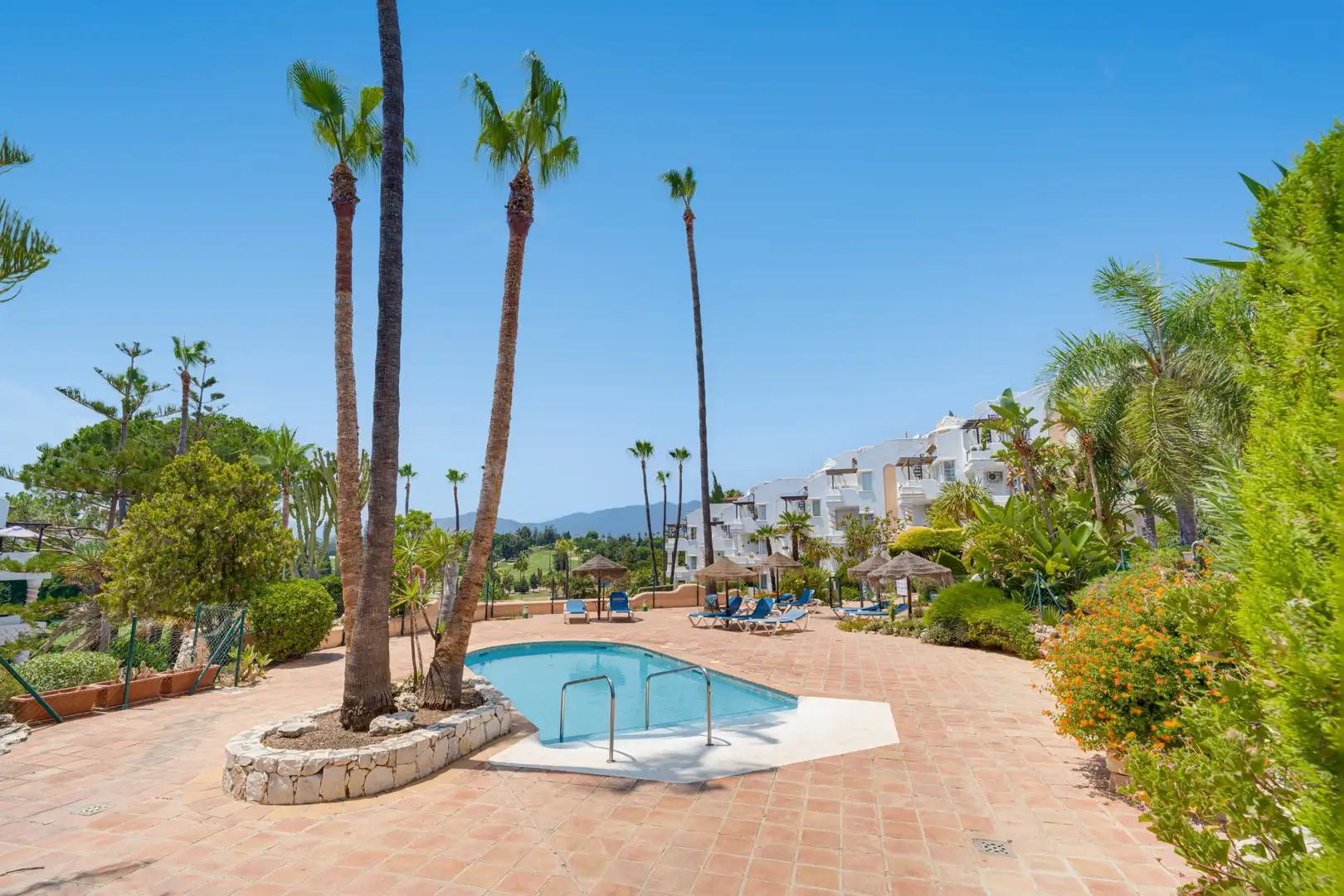 Exterior view of Ground floor for sale in Mijas  with Air Conditioner, Terrace and Swimming Pool