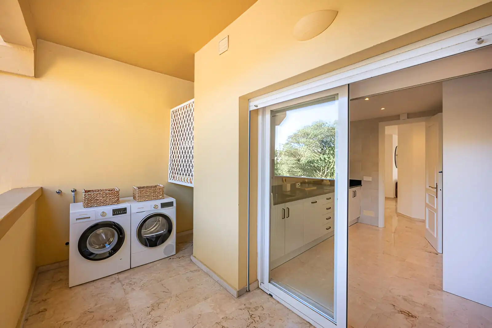 Jardín de Apartamento en venta en Marbella con Aire acondicionado, Terraza y Trastero
