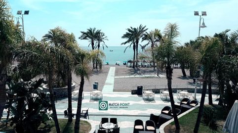 CERCA DE LA PLAYA