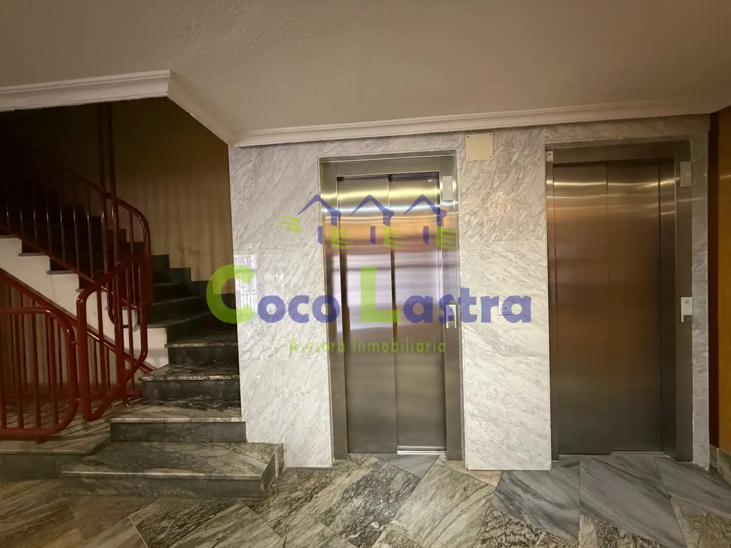 Piso en venta en Salamanca con Calefacción, Terraza y Horno