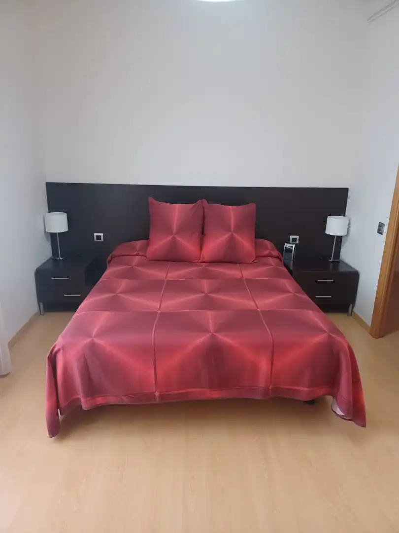 Dormitori de Àtic en venda en L'Hospitalet de Llobregat amb Aire condicionat, Calefacció i Terrassa