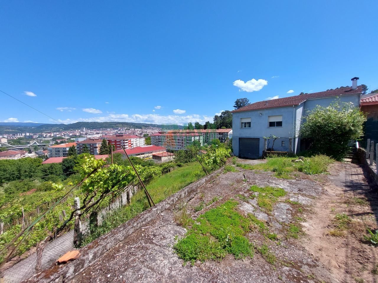Exterior view of House or chalet for sale in Ourense Capital   with Private garden, Terrace and Storage room