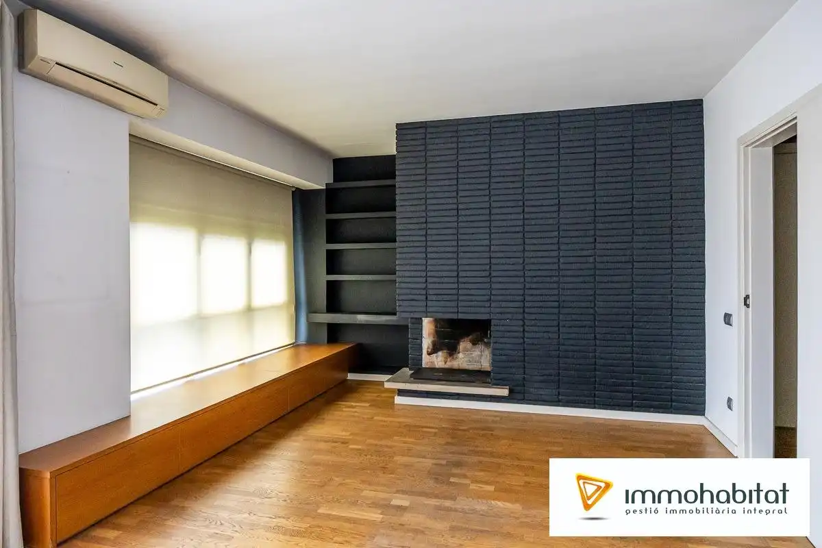 Sala de estar de Piso en venta en Sabadell con Aire acondicionado, Calefacción y Parquet