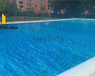 Swimming pool of Flat to rent in Torrejón de Ardoz  with Air Conditioner, Heating and Private garden