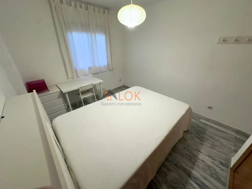Habitación de Piso en venta en Málaga
