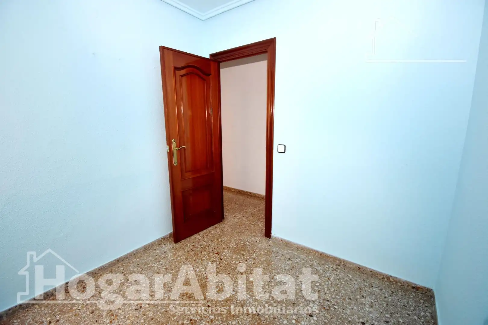 Bedroom of Flat for sale in Alaquàs  with Air Conditioner and Balcony