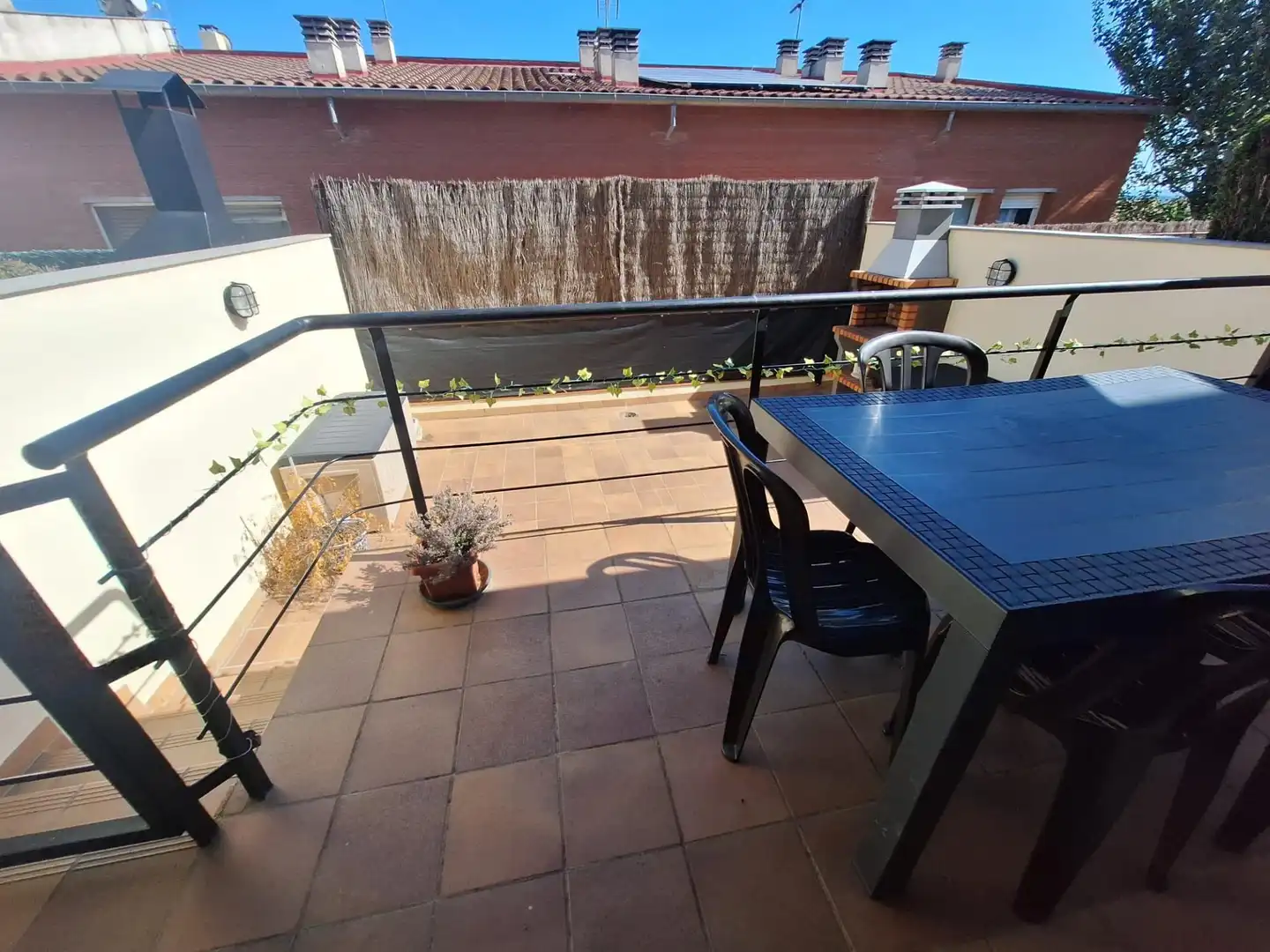 Terrassa de Casa adosada en venda en Castellar del Vallès amb Aire condicionat, Calefacció i Terrassa