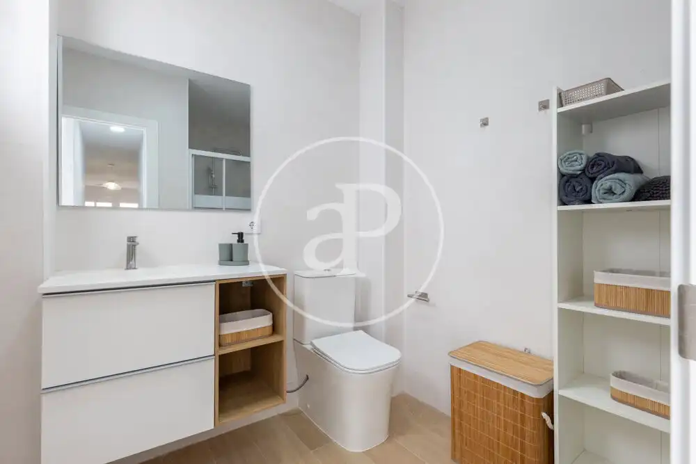 Bathroom of Flat for rent in Sagunto / Sagunt  with Air Conditioner, Heating and Terrace