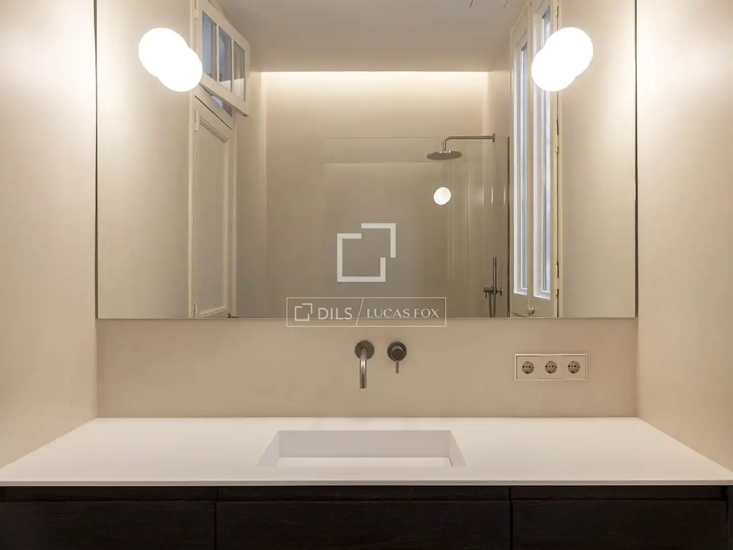 Piso con terraza en venta en Ciutat Vella, imagen 23