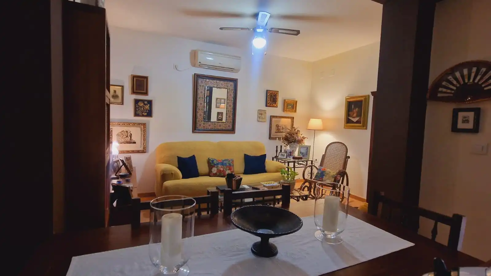 Sala d'estar de Pis en venda en Córdoba amb Aire condicionat, Calefacció i Forn