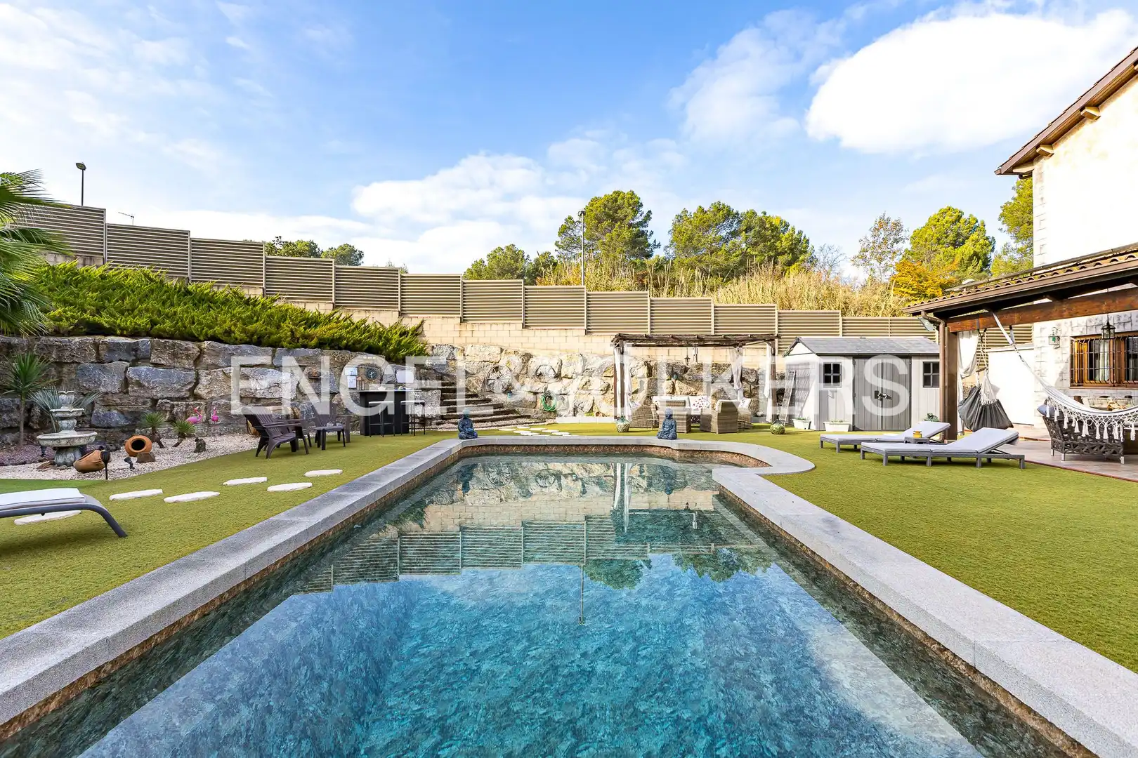 Piscina de Casa o xalet en venda en Rubí amb Calefacció, Jardí privat i Piscina