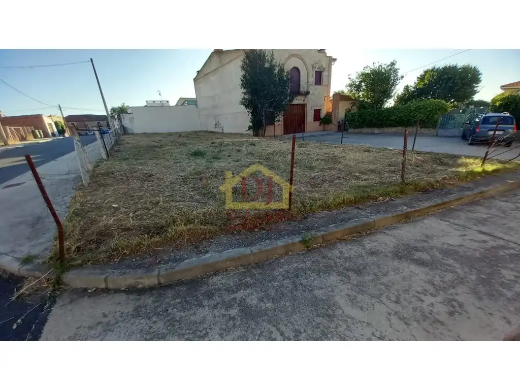 Residential zum Verkauf in Castellanos de Villiquera