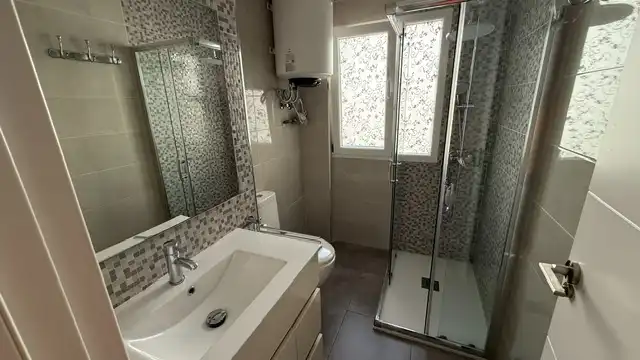 Bany de Pis de lloguer en Zaragoza amb Aire condicionat, Calefacció i Parquet