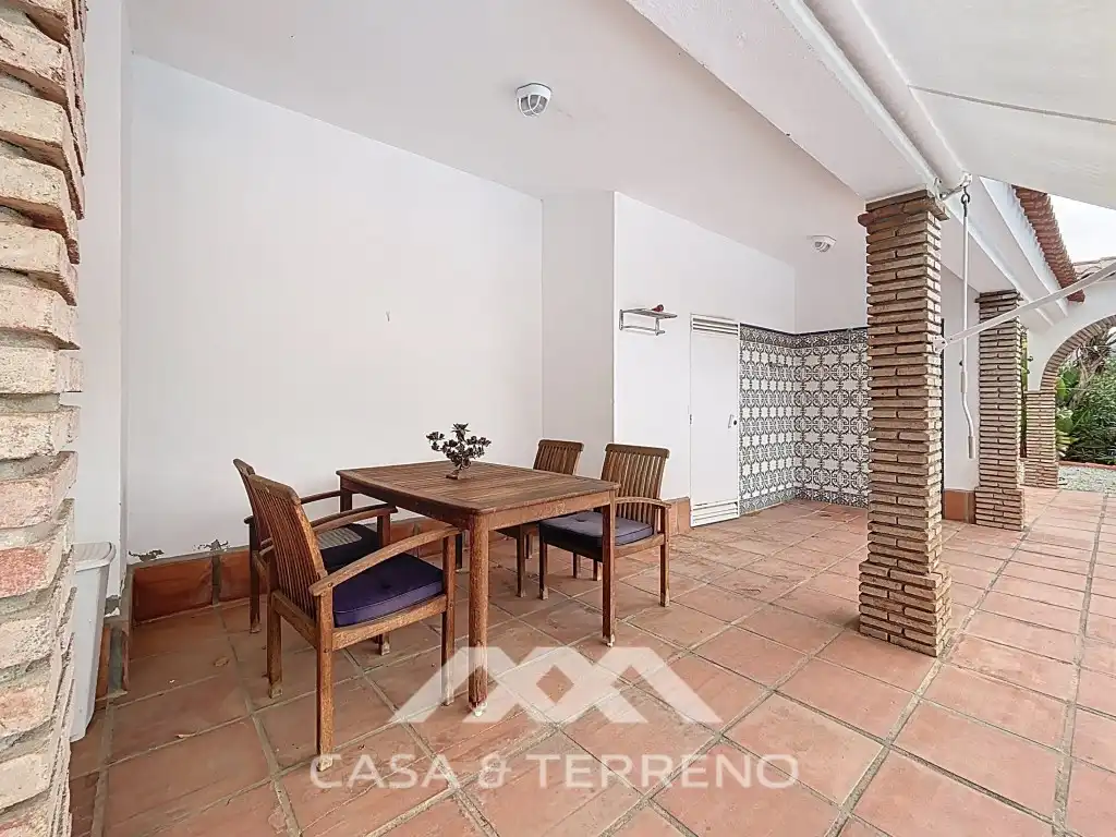 Terrassa de Casa o xalet en venda en Canillas de Albaida amb Aire condicionat, Calefacció i Jardí privat