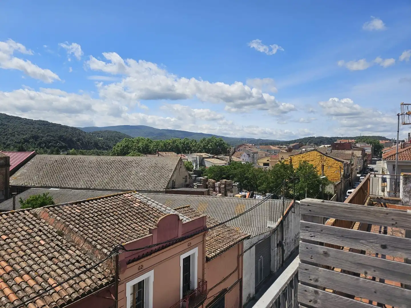 Exterior view of Flat for sale in Sant Celoni  with Air Conditioner, Heating and Terrace