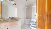 Bathroom of Flat for sale in Sabadell