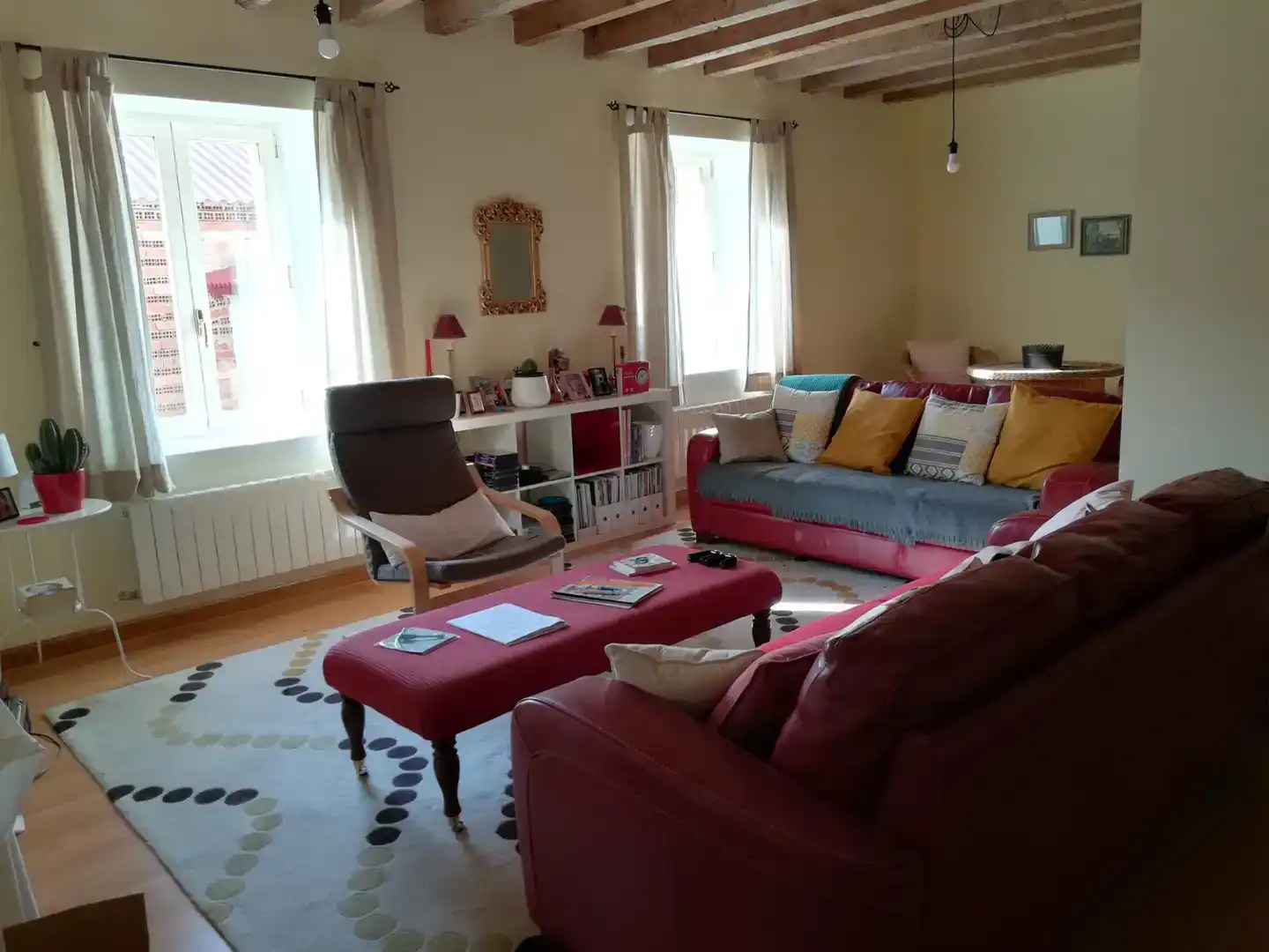 Sala d'estar de Finca rústica en venda en Villadiego amb Jardí privat, Parquet i Balcó