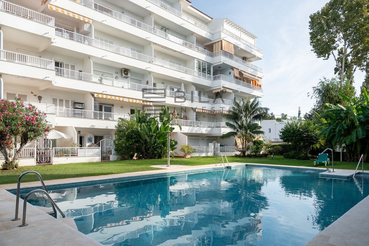 Exterior view of Flat for sale in Marbella  with Air Conditioner, Terrace and Swimming Pool