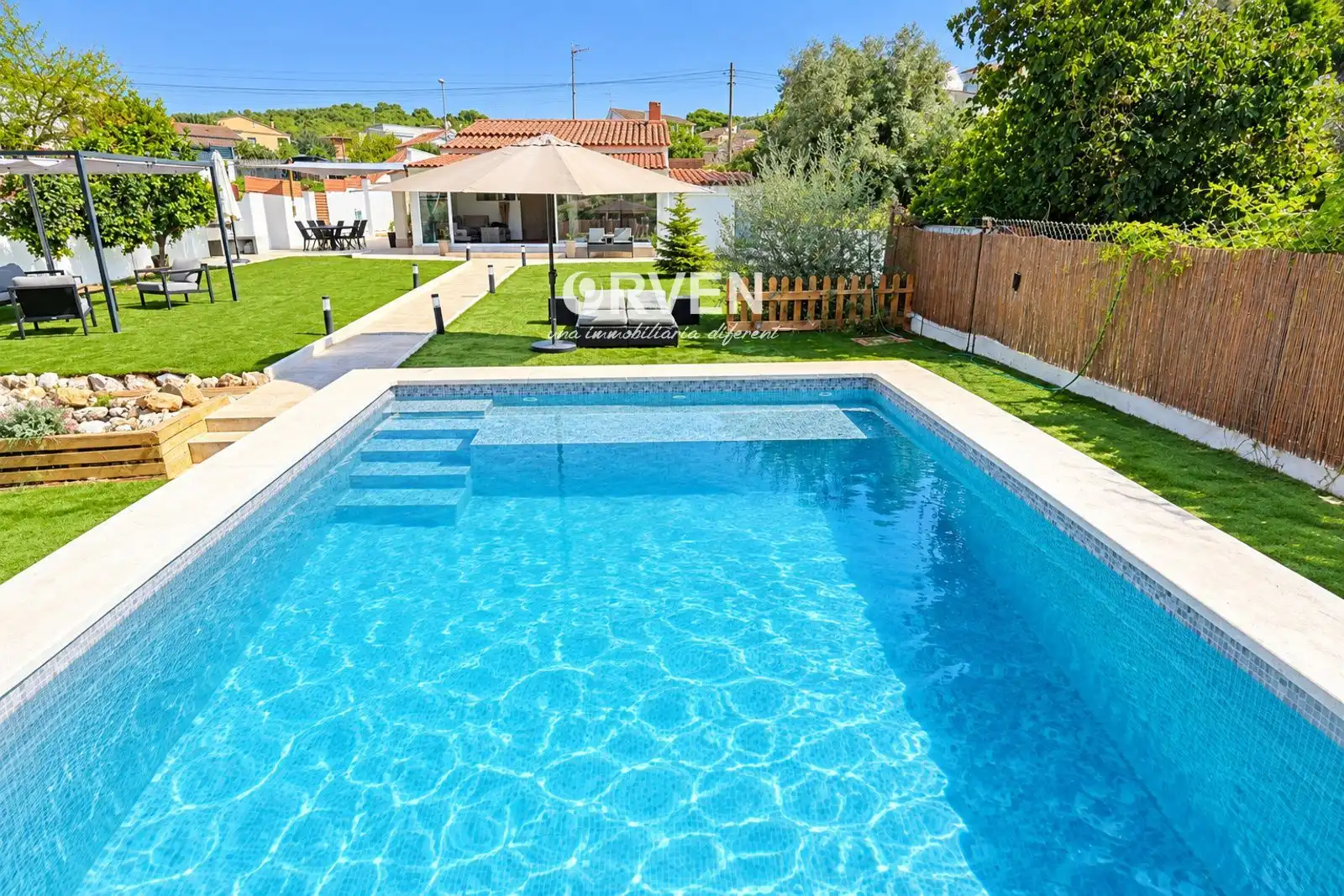 Villa avec piscine à vendre à LLESSIU, imagen 3